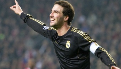 ky体育娱乐-“青训明星教练引领，培养新一代足球精英”，足球青训球员有工资吗